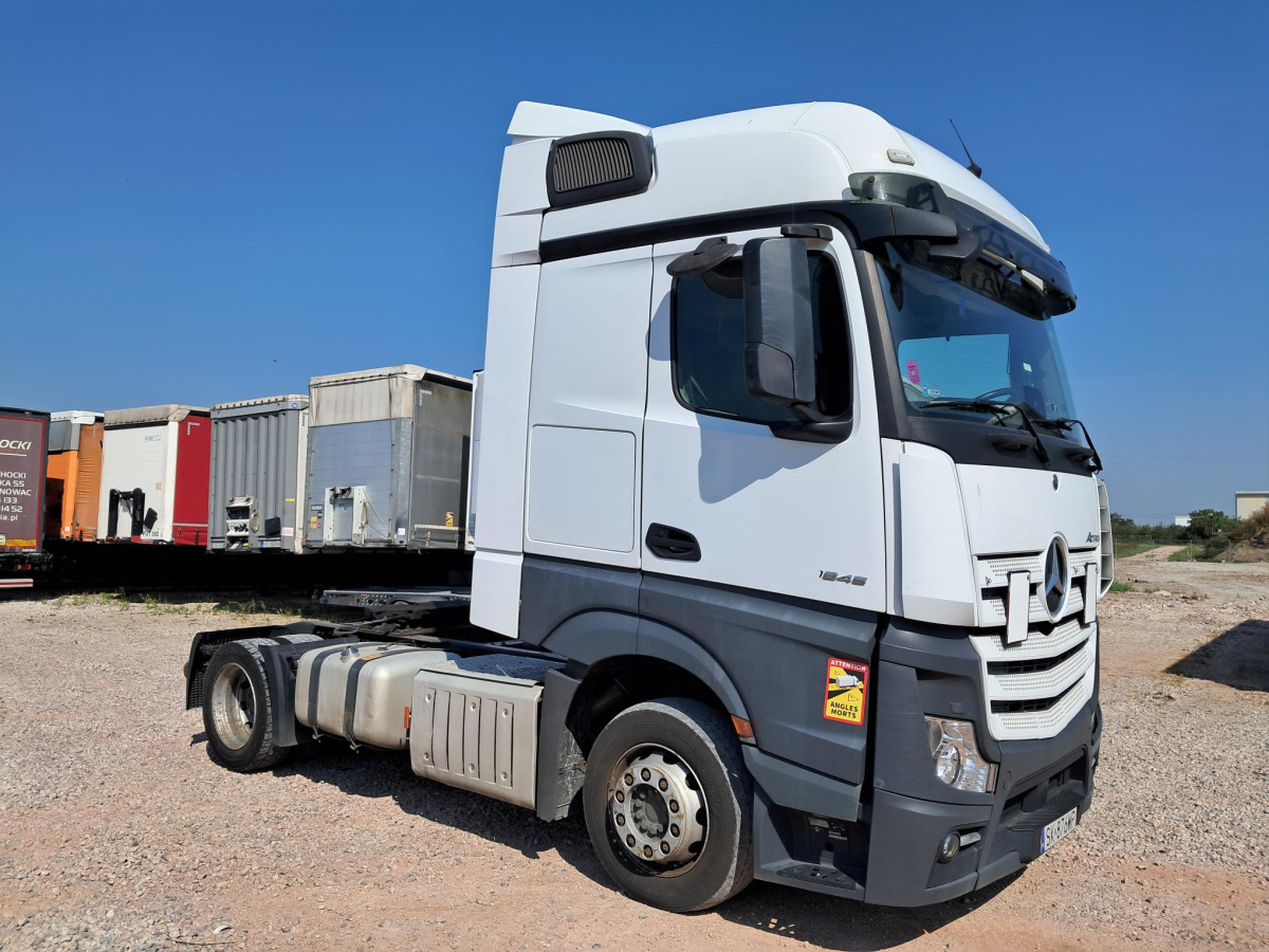 MERCEDES BENZ ACTROS CIĄGNIK SIODŁOWY - Trekker: afbeelding 1 MERCEDES BENZ ACTROS CIĄGNIK SIODŁOWY - Trekker: afbeelding 1