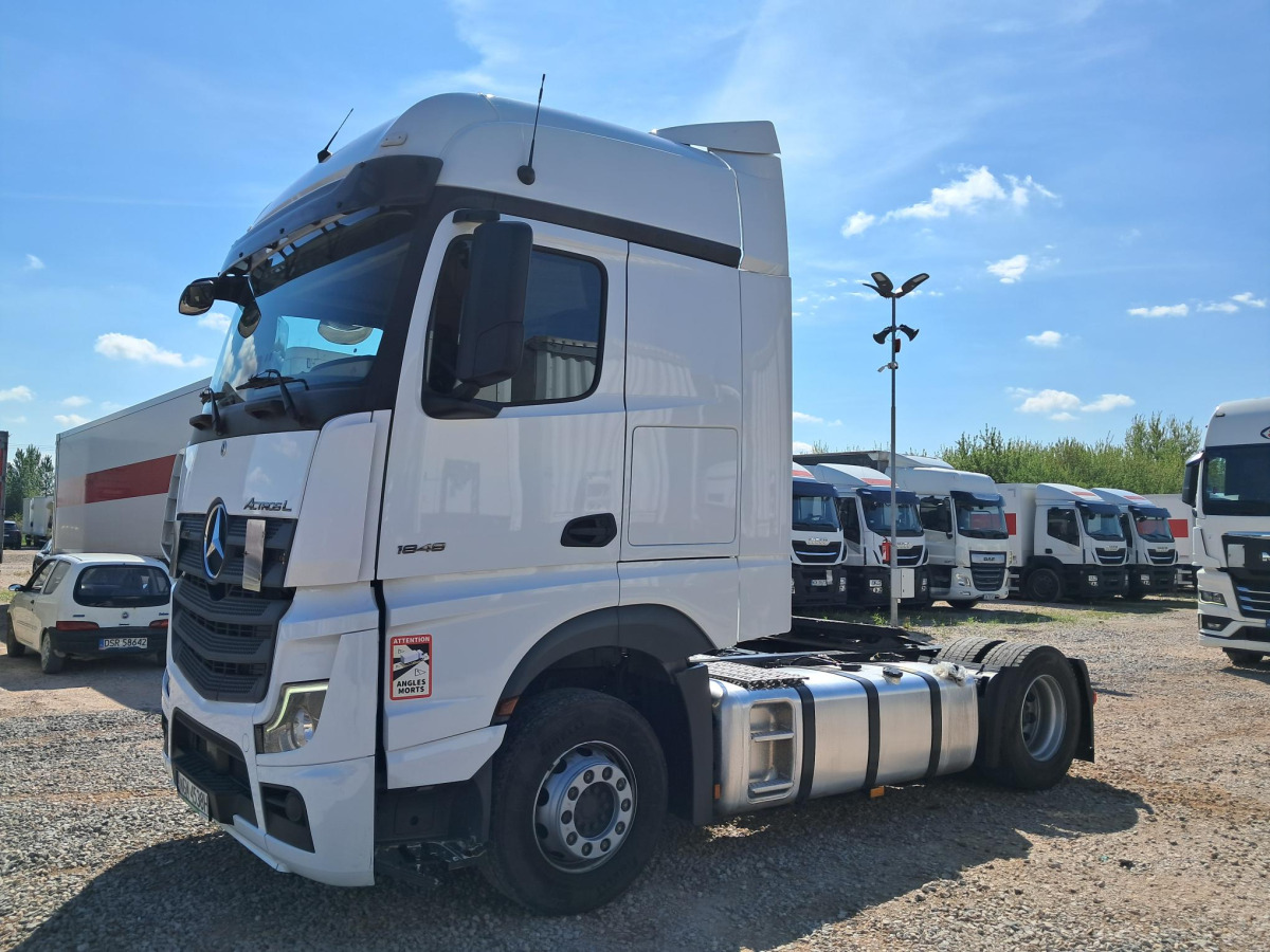MERCEDES BENZ ACTROS CIĄGNIK SIODŁOWY - Trekker: afbeelding 3 MERCEDES BENZ ACTROS CIĄGNIK SIODŁOWY - Trekker: afbeelding 3
