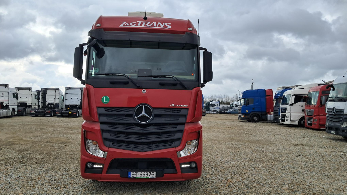 MERCEDES BENZ ACTROS CIĄGNIK SIODŁOWY - Trekker: afbeelding 2 MERCEDES BENZ ACTROS CIĄGNIK SIODŁOWY - Trekker: afbeelding 2