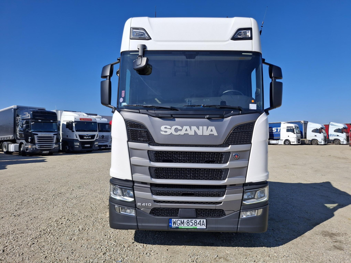 SCANIA R410 CIĄGNIK SIODŁOWY - Trekker: afbeelding 3 SCANIA R410 CIĄGNIK SIODŁOWY - Trekker: afbeelding 3