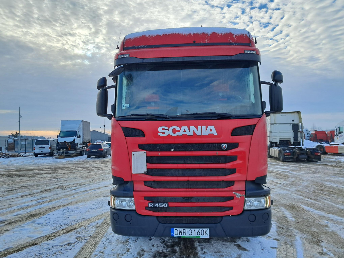 SCANIA R450 CIĄGNIK SIODŁOWY - Trekker: afbeelding 2 SCANIA R450 CIĄGNIK SIODŁOWY - Trekker: afbeelding 2