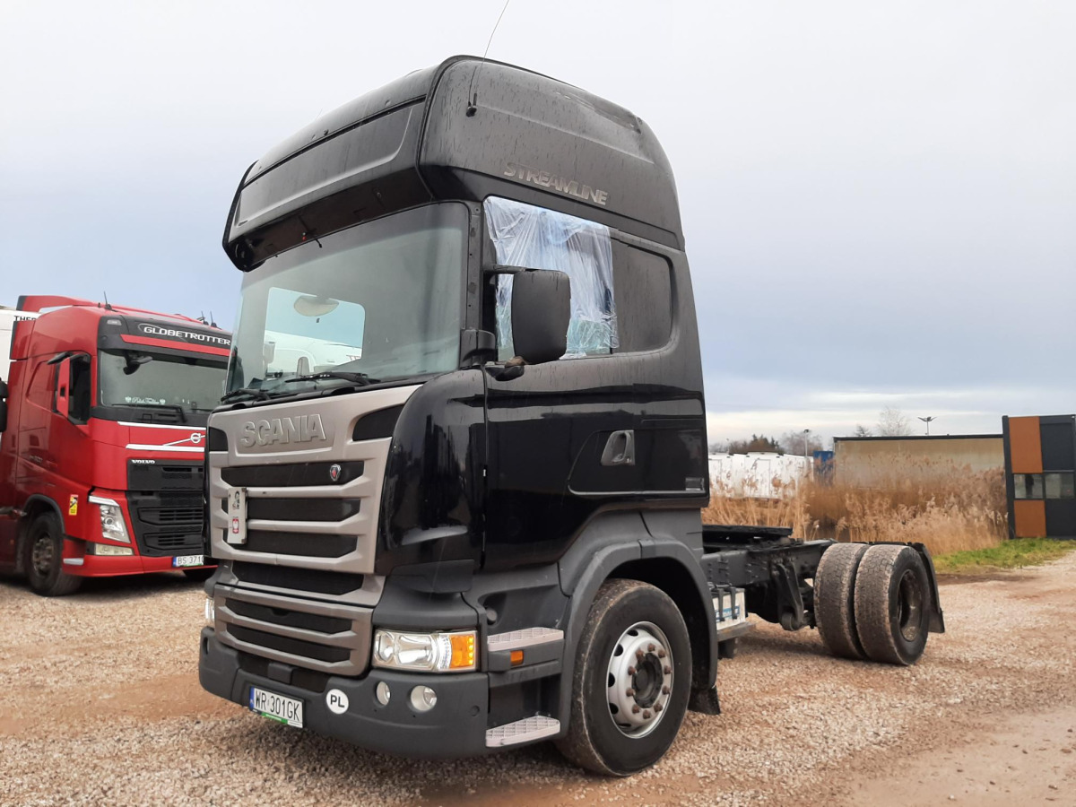 SCANIA R450 CIĄGNIK SIODŁOWY - Trekker: afbeelding 2 SCANIA R450 CIĄGNIK SIODŁOWY - Trekker: afbeelding 2