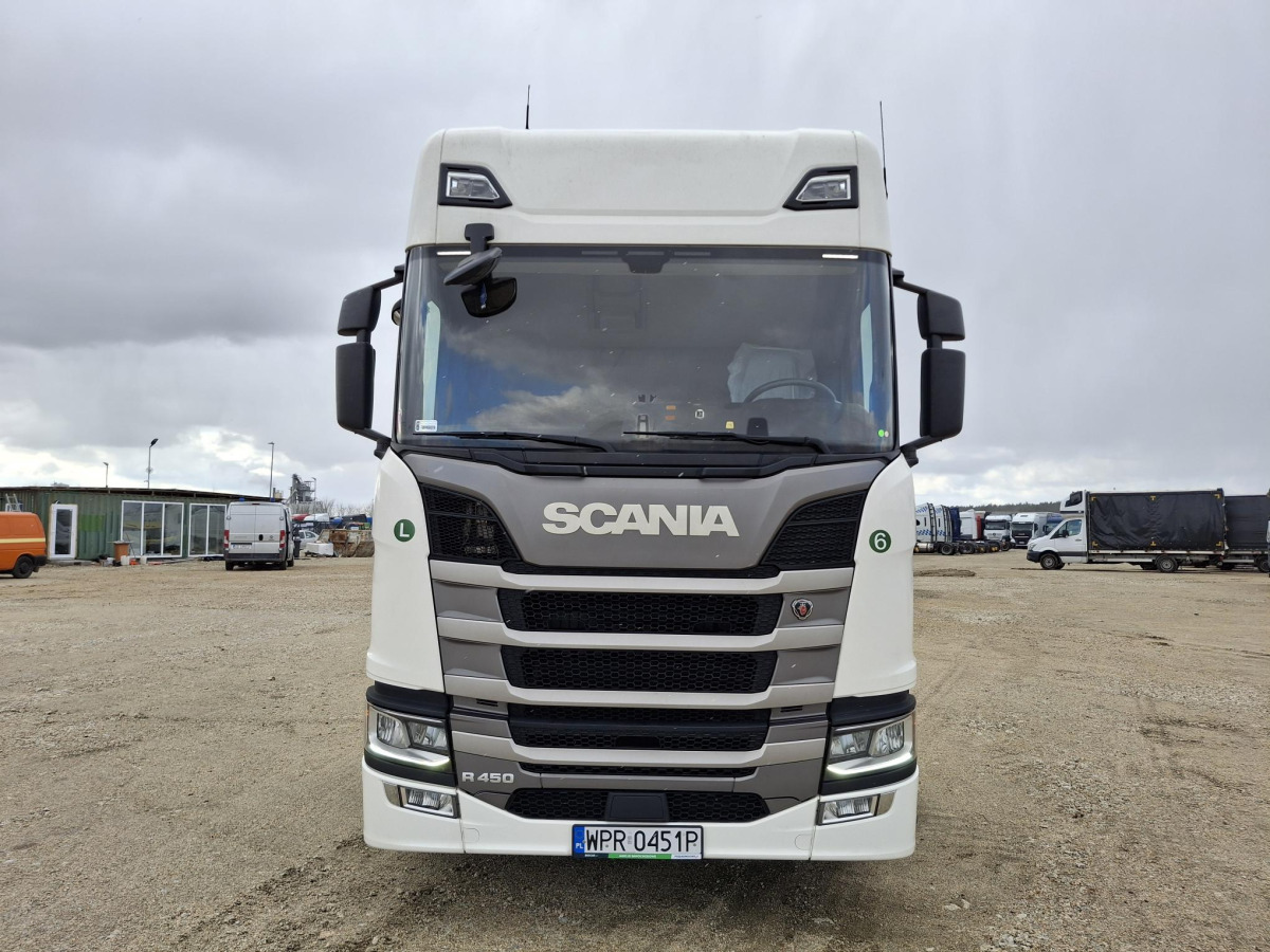 SCANIA R450 CIĄGNIK SIODŁOWY - Trekker: afbeelding 3 SCANIA R450 CIĄGNIK SIODŁOWY - Trekker: afbeelding 3