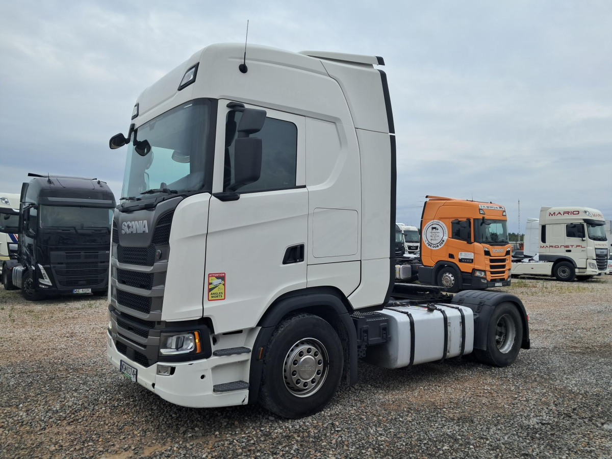 SCANIA S450 CIĄGNIK SIODŁOWY - Trekker: afbeelding 2 SCANIA S450 CIĄGNIK SIODŁOWY - Trekker: afbeelding 2