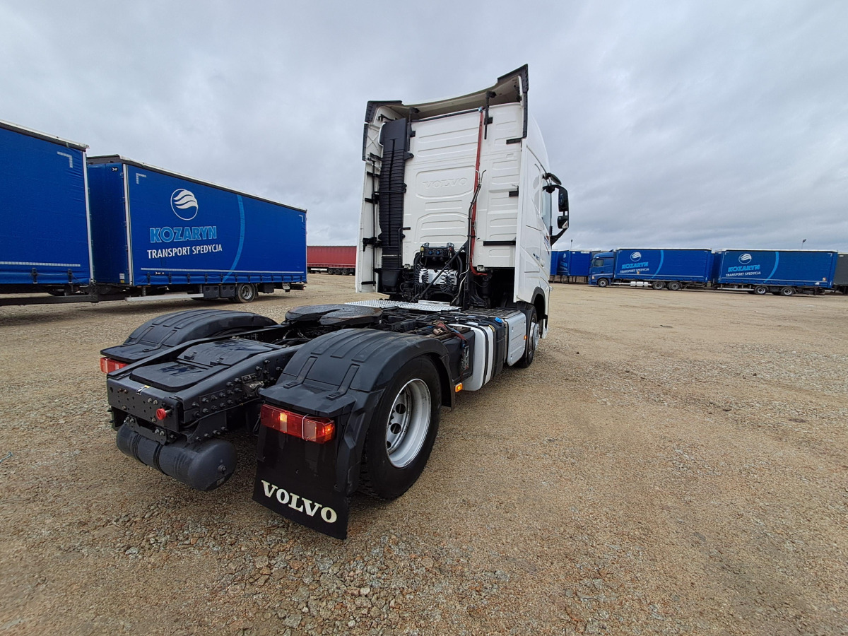 VOLVO FH 460 CIĄGNIK SIODŁOWY - Trekker: afbeelding 5 VOLVO FH 460 CIĄGNIK SIODŁOWY - Trekker: afbeelding 5