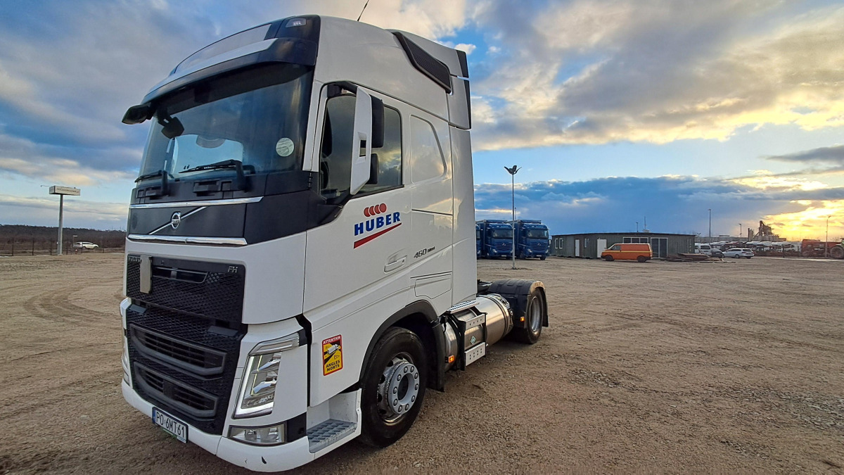 VOLVO FH 460 CIĄGNIK SIODŁOWY - Trekker: afbeelding 3 VOLVO FH 460 CIĄGNIK SIODŁOWY - Trekker: afbeelding 3