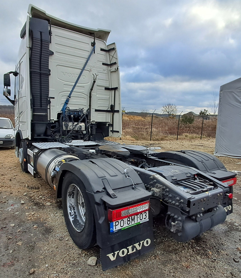 VOLVO FH 460 CIĄGNIK SIODŁOWY - Trekker: afbeelding 5 VOLVO FH 460 CIĄGNIK SIODŁOWY - Trekker: afbeelding 5