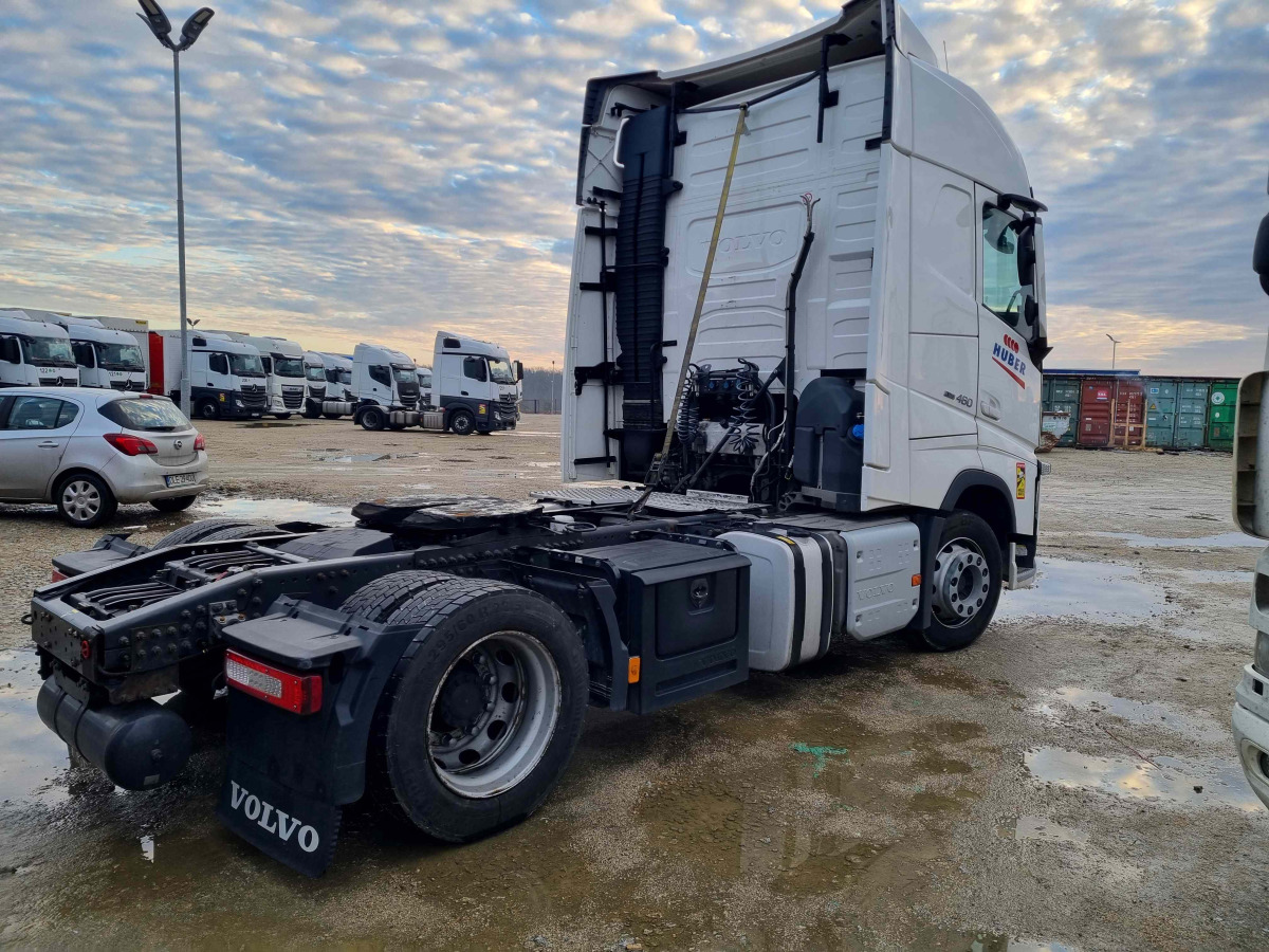 VOLVO FH 460 CIĄGNIK SIODŁOWY - Trekker: afbeelding 4 VOLVO FH 460 CIĄGNIK SIODŁOWY - Trekker: afbeelding 4