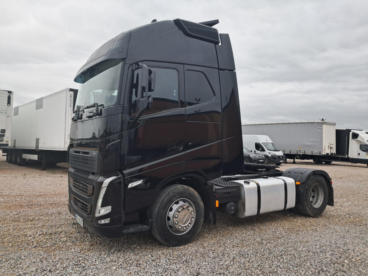 VOLVO FH CIĄGNIK SIODŁOWY - Trekker: afbeelding 2 VOLVO FH CIĄGNIK SIODŁOWY - Trekker: afbeelding 2
