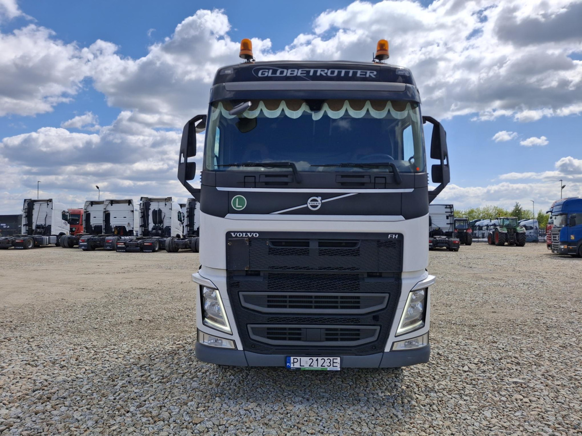 VOLVO FH CIĄGNIK SIODŁOWY - Trekker: afbeelding 3 VOLVO FH CIĄGNIK SIODŁOWY - Trekker: afbeelding 3