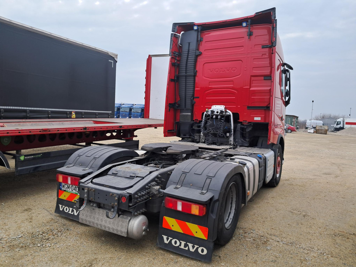 VOLVO FH CIĄGNIK SIODŁOWY - Trekker: afbeelding 5 VOLVO FH CIĄGNIK SIODŁOWY - Trekker: afbeelding 5