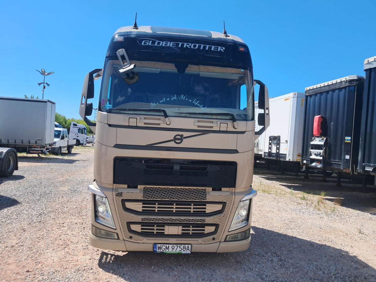 VOLVO FH CIĄGNIK SIODŁOWY - Trekker: afbeelding 3 VOLVO FH CIĄGNIK SIODŁOWY - Trekker: afbeelding 3