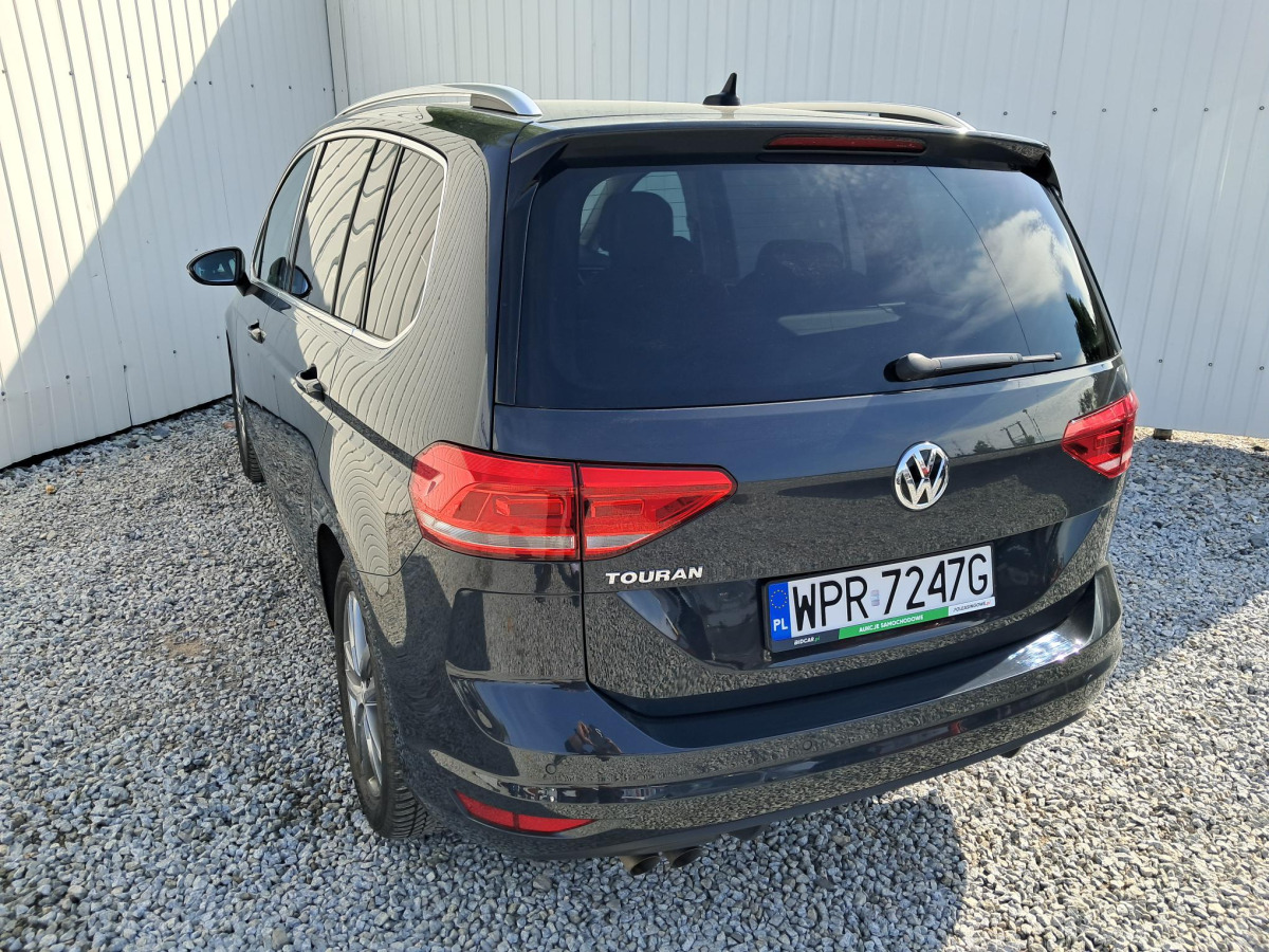 VOLKSWAGEN TOURAN MINIVAN - Personenwagen: afbeelding 5 VOLKSWAGEN TOURAN MINIVAN - Personenwagen: afbeelding 5