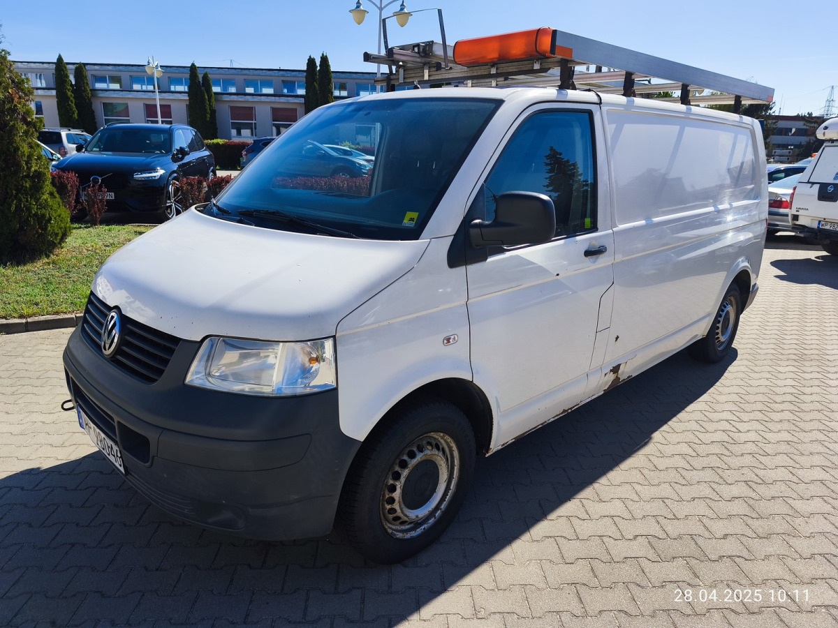 VOLKSWAGEN TRANSPORTER FURGON BLASZAK - Gesloten bestelwagen: afbeelding 2 VOLKSWAGEN TRANSPORTER FURGON BLASZAK - Gesloten bestelwagen: afbeelding 2