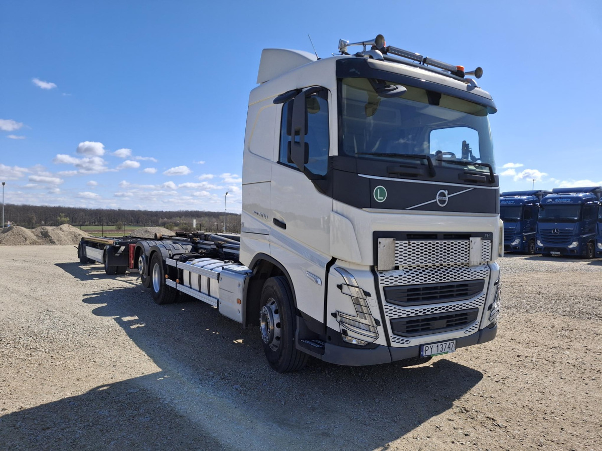 VOLVO FH HAKOWIEC - Haakarmsysteem vrachtwagen: afbeelding 1 VOLVO FH HAKOWIEC - Haakarmsysteem vrachtwagen: afbeelding 1