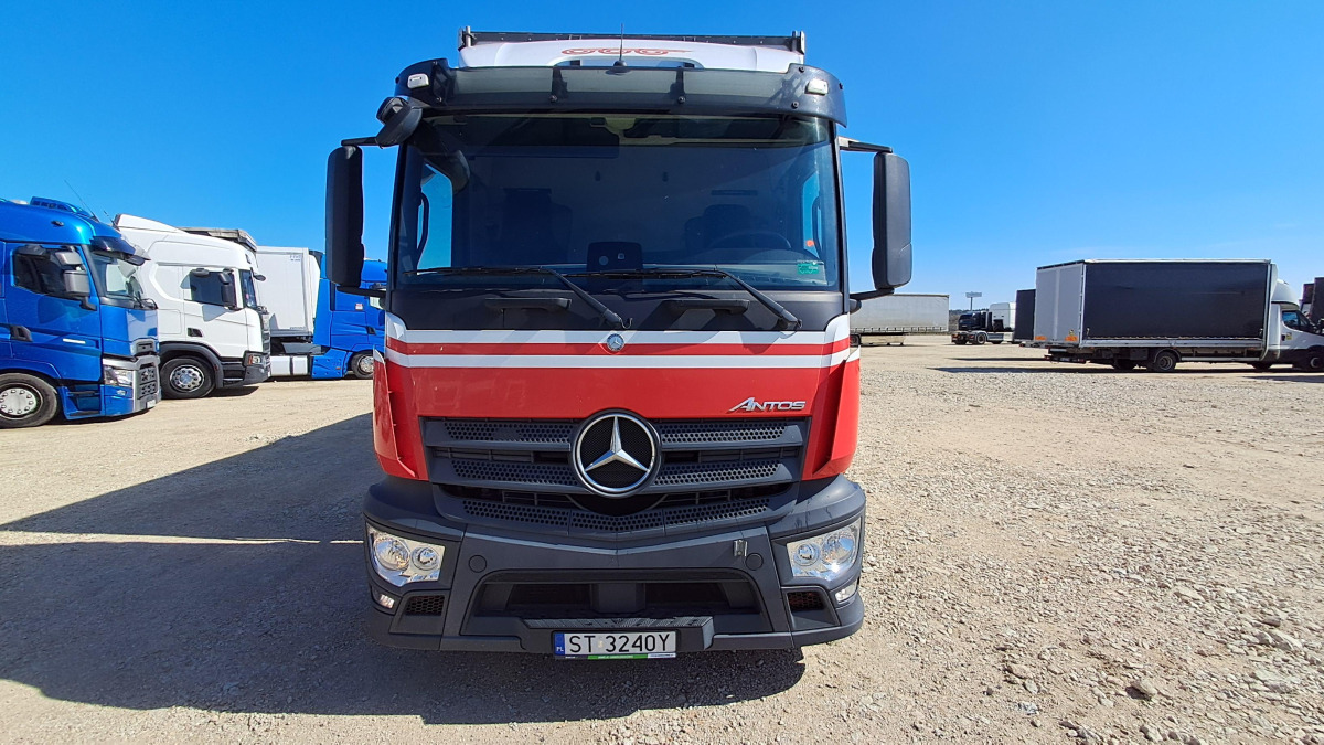 MERCEDES BENZ ANTOS SOLÓWKA Z WINDĄ - Vrachtwagen: afbeelding 3 MERCEDES BENZ ANTOS SOLÓWKA Z WINDĄ - Vrachtwagen: afbeelding 3