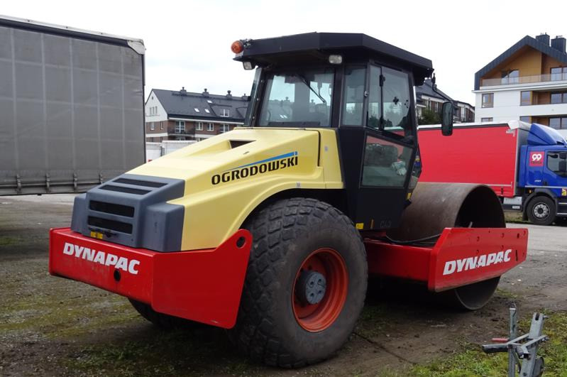 Walec DYNAPAC CA 302D 2011 - 3393 mth - CE - 15,9t - Wals: afbeelding 4 Walec DYNAPAC CA 302D 2011 - 3393 mth - CE - 15,9t - Wals: afbeelding 4