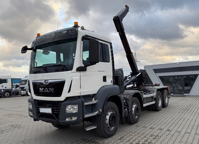 MAN TGS 35440 - Haakarmsysteem vrachtwagen: afbeelding 3 MAN TGS 35440 - Haakarmsysteem vrachtwagen: afbeelding 3