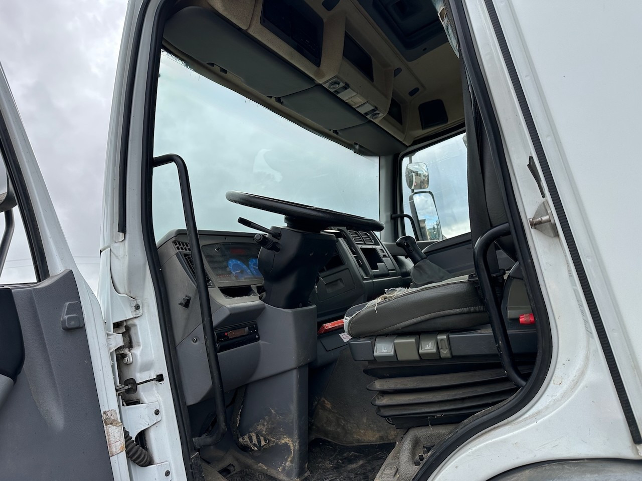 Haakarmsysteem vrachtwagen RENAULT KERAX 370 DCI: afbeelding 6