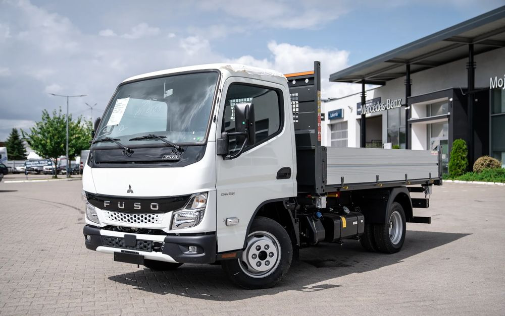 FUSO Canter 3S13 3W Scattolini - Kipper vrachtwagen: afbeelding 2 FUSO Canter 3S13 3W Scattolini - Kipper vrachtwagen: afbeelding 2