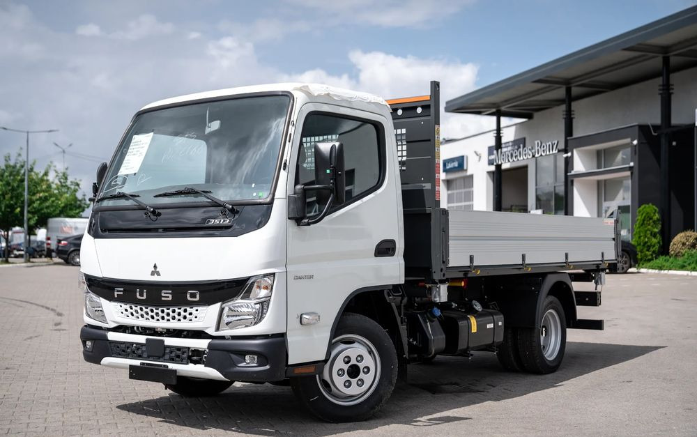FUSO Canter 3S13 3W Scattolini - Kipper vrachtwagen: afbeelding 4 FUSO Canter 3S13 3W Scattolini - Kipper vrachtwagen: afbeelding 4