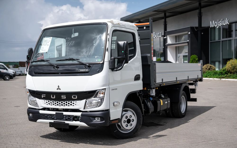 FUSO Canter 3S13 3W Scattolini - Kipper vrachtwagen: afbeelding 1 FUSO Canter 3S13 3W Scattolini - Kipper vrachtwagen: afbeelding 1