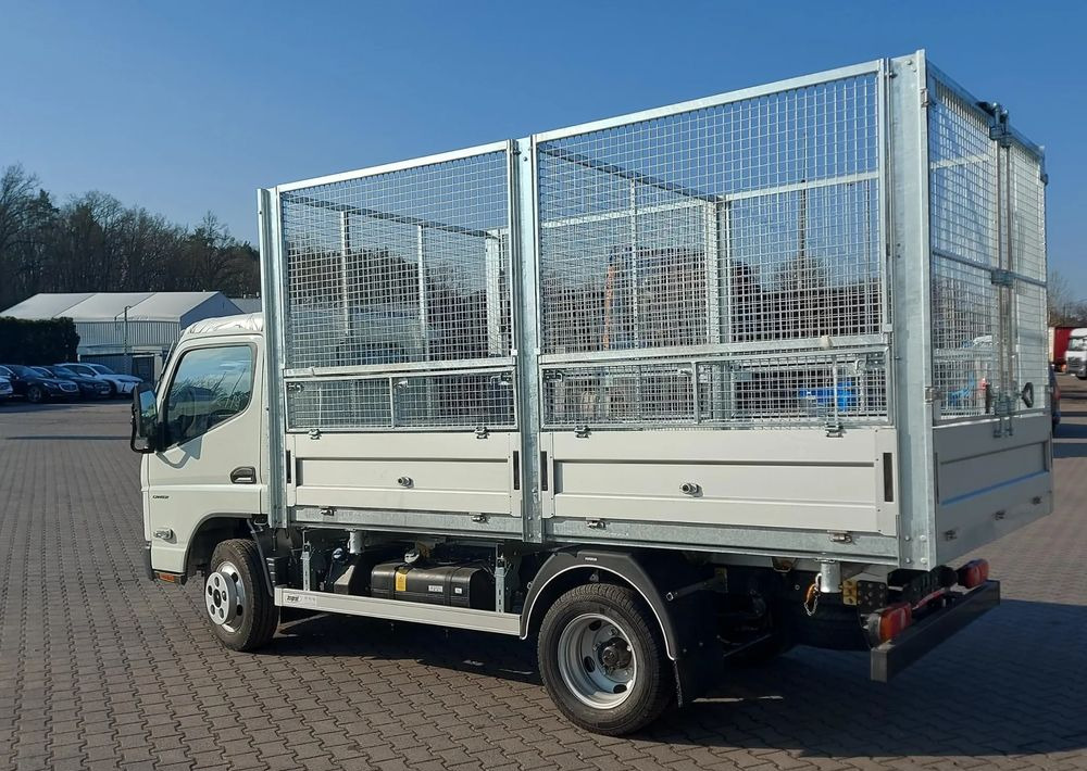 FUSO Canter 6S15 Wywrotka - Vuilniswagen: afbeelding 5 FUSO Canter 6S15 Wywrotka - Vuilniswagen: afbeelding 5