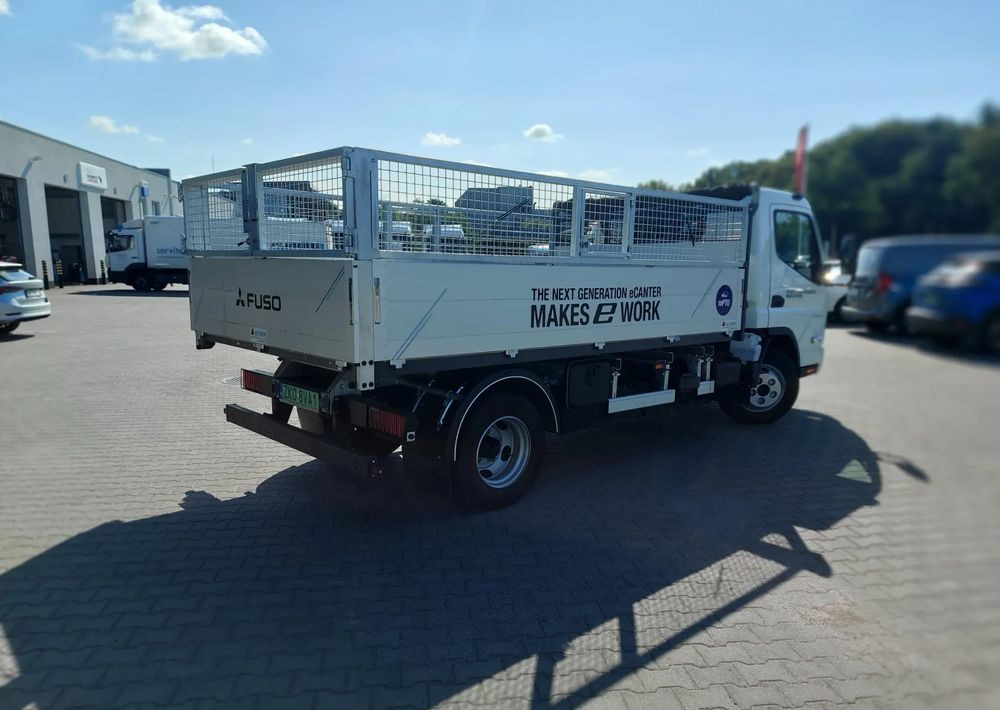 FUSO eCanter 4C15 Wywrotka Selektywna zbiórka - Vuilniswagen: afbeelding 3 FUSO eCanter 4C15 Wywrotka Selektywna zbiórka - Vuilniswagen: afbeelding 3