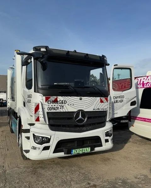 Mercedes-Benz eActros 300 L 6x2 Elektryczna śmieciarka - Vuilniswagen: afbeelding 4 Mercedes-Benz eActros 300 L 6x2 Elektryczna śmieciarka - Vuilniswagen: afbeelding 4