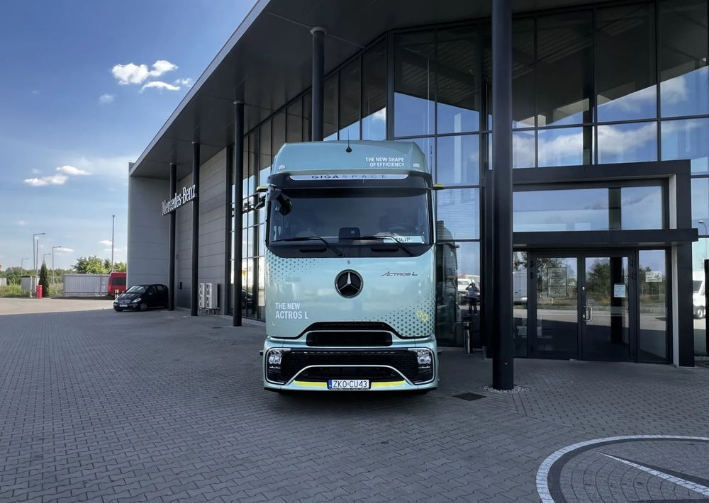 Mercedes-Benz Actros 1848 LS - Trekker: afbeelding 2 Mercedes-Benz Actros 1848 LS - Trekker: afbeelding 2