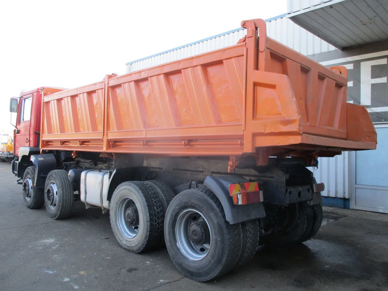 MAN 35.414 , 8x4 , ZF Manual , EURO 3 , 3 way tipper , Spring suspension - Kipper vrachtwagen: afbeelding 5 MAN 35.414 , 8x4 , ZF Manual , EURO 3 , 3 way tipper , Spring suspension - Kipper vrachtwagen: afbeelding 5