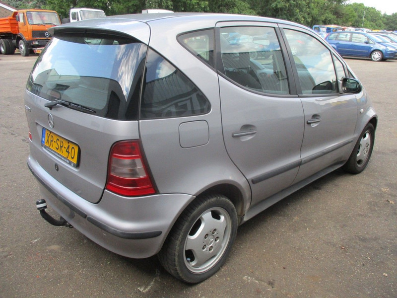 Mercedes-Benz A-Klasse A160 Elegance , Manual - Hatchback: afbeelding 3 Mercedes-Benz A-Klasse A160 Elegance , Manual - Hatchback: afbeelding 3