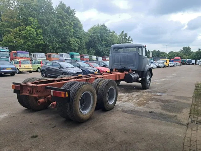 Mercedes-Benz LK 2624 , 6x4 , Manual , Spring suspension - Chassis vrachtwagen: afbeelding 3 Mercedes-Benz LK 2624 , 6x4 , Manual , Spring suspension - Chassis vrachtwagen: afbeelding 3