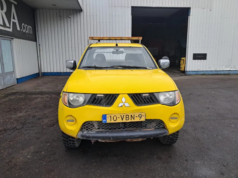 Mitsubishi L200 , 4x4 , 2.5 Di-D , Club cab - Personenwagen: afbeelding 5 Mitsubishi L200 , 4x4 , 2.5 Di-D , Club cab - Personenwagen: afbeelding 5