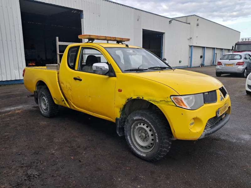 Mitsubishi L200 , 4x4 , 2.5 Di-D , Club cab - Personenwagen: afbeelding 3 Mitsubishi L200 , 4x4 , 2.5 Di-D , Club cab - Personenwagen: afbeelding 3