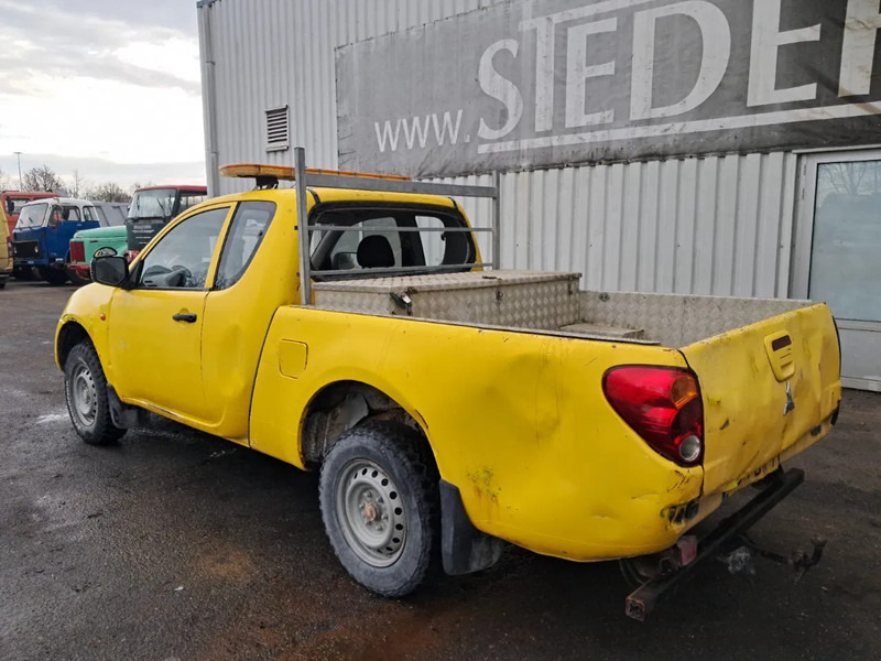 Mitsubishi L200 , 4x4 , 2.5 Di-D , Club cab - Personenwagen: afbeelding 4 Mitsubishi L200 , 4x4 , 2.5 Di-D , Club cab - Personenwagen: afbeelding 4