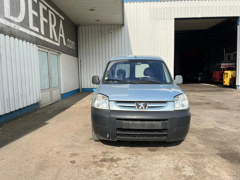 Kleine bestelwagen Peugeot Partner 1.9 D , Airco , Belgium Regestration: afbeelding 6