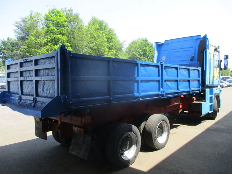 Renault Magnum AE 385 Magnum AE 385 , Manual , 6x4 , 3 Way Tipper , Spring suspension - Kipper vrachtwagen: afbeelding 3 Renault Magnum AE 385 Magnum AE 385 , Manual , 6x4 , 3 Way Tipper , Spring suspension - Kipper vrachtwagen: afbeelding 3