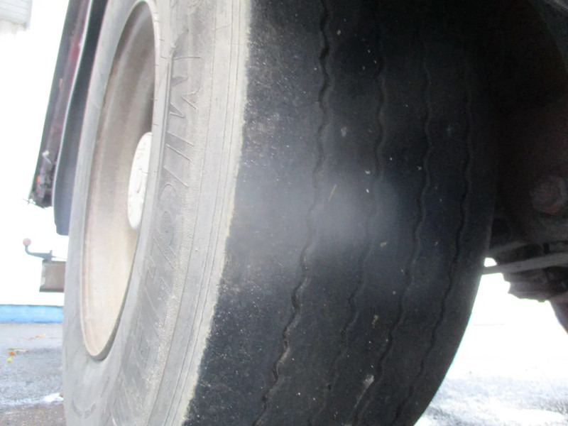 Open bak met boorden oplegger Samro SR 334 , 3 SAF Axle , Drum Brakes , Air Suspension: afbeelding 11
