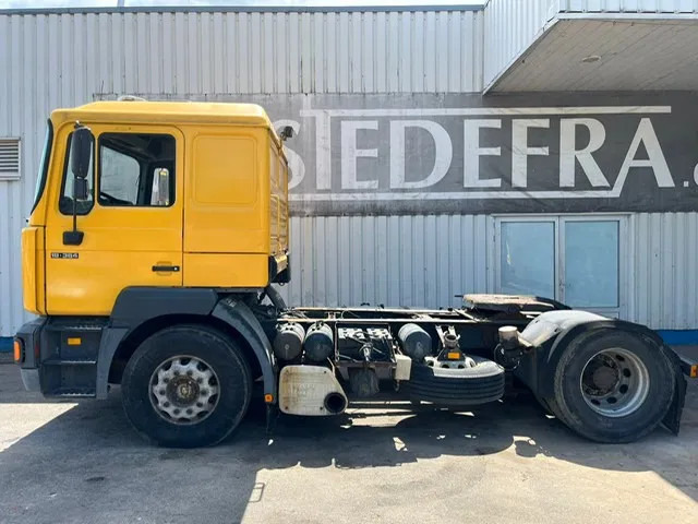 MAN 19.364 F2000 , Belgium Truck , ZF Manual , Euro 2 - Trekker: afbeelding 2 MAN 19.364 F2000 , Belgium Truck , ZF Manual , Euro 2 - Trekker: afbeelding 2