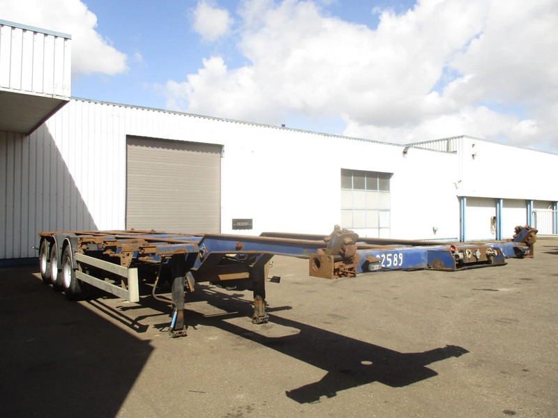 Wielton NS34P, container trailer , 3 ROR axle , Drum brakes , Air suspension - Containertransporter/ Wissellaadbak oplegger: afbeelding 4 Wielton NS34P, container trailer , 3 ROR axle , Drum brakes , Air suspension - Containertransporter/ Wissellaadbak oplegger: afbeelding 4