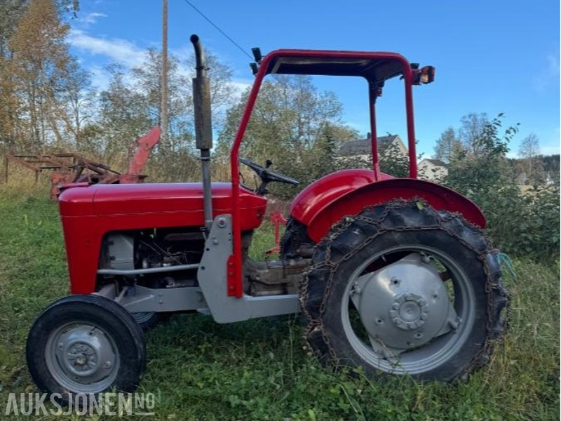 1961 Massey Ferguson 25 - mva fri - Tractor: afbeelding 4 1961 Massey Ferguson 25 - mva fri - Tractor: afbeelding 4