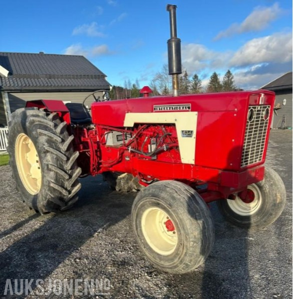 1972 International 634 mva fri traktor - Tractor: afbeelding 3 1972 International 634 mva fri traktor - Tractor: afbeelding 3