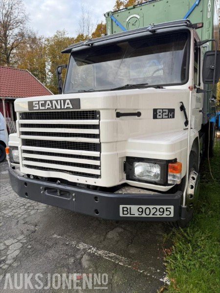 1983 Scania T82H4X2LI46 VETERAN. - Vrachtwagen met open laadbak: afbeelding 2 1983 Scania T82H4X2LI46 VETERAN. - Vrachtwagen met open laadbak: afbeelding 2