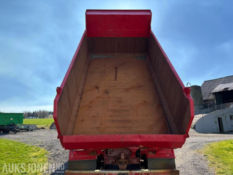 1984 Scania T112H 6X2 LC38, Veteran snutebil med tipp - Kipper vrachtwagen: afbeelding 4 1984 Scania T112H 6X2 LC38, Veteran snutebil med tipp - Kipper vrachtwagen: afbeelding 4
