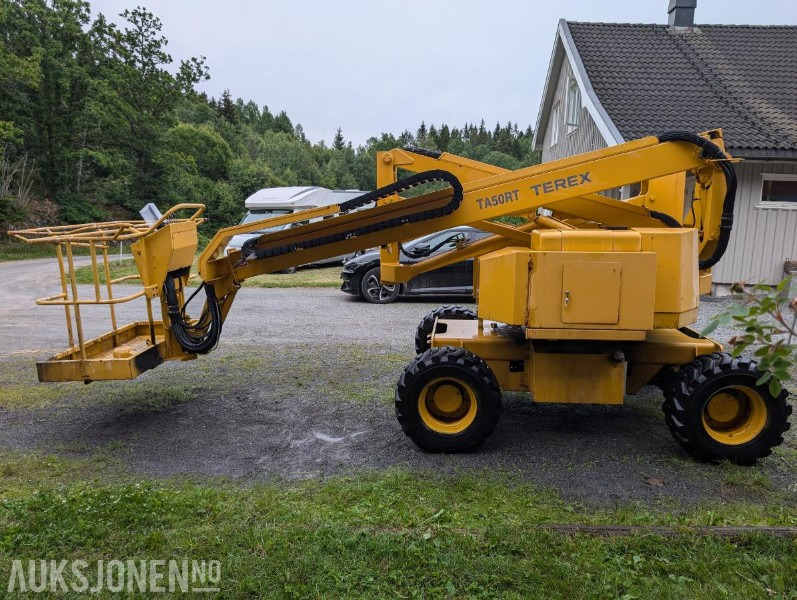 1994 Terex 4x4 TA50RT Z-lift - Hoogwerker: afbeelding 3 1994 Terex 4x4 TA50RT Z-lift - Hoogwerker: afbeelding 3