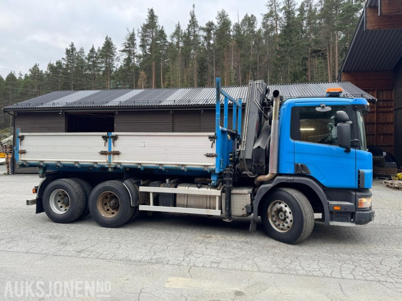 1997 Scania P124 400 kranbil med 3-veis tipp og klype - Kraanwagen: afbeelding 5 1997 Scania P124 400 kranbil med 3-veis tipp og klype - Kraanwagen: afbeelding 5