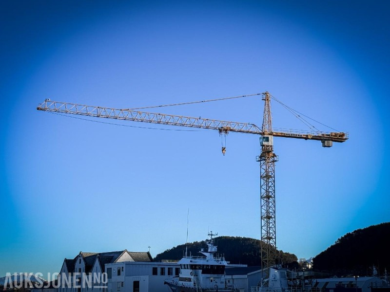 2000 Liebherr 280 EC-H 16 Litronic Tårnkran med undervogn på plater - Kraan: afbeelding 1 2000 Liebherr 280 EC-H 16 Litronic Tårnkran med undervogn på plater - Kraan: afbeelding 1