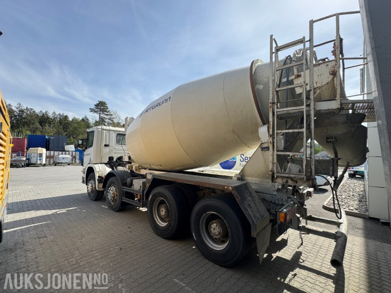 2000 Scania P-serie Betongbil P114CB 8X4 - Betonmixer: afbeelding 5 2000 Scania P-serie Betongbil P114CB 8X4 - Betonmixer: afbeelding 5