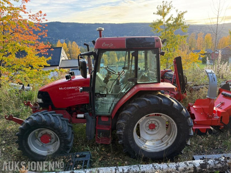 Tractor 2002 McCormick C100 m/Fronthydraulikk: afbeelding 8